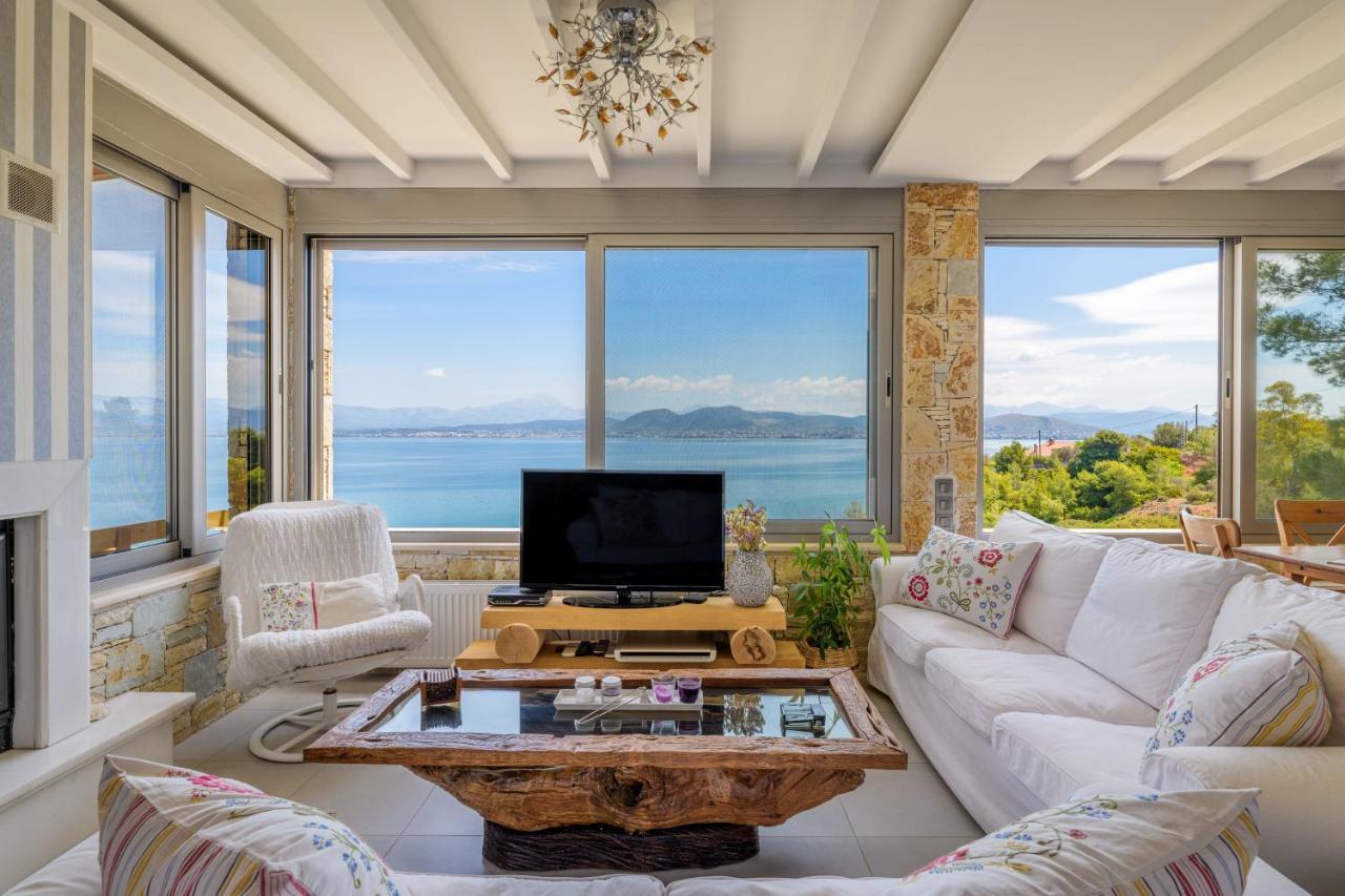 Crystal Beach Villa คัลกิดา ภายนอก รูปภาพ